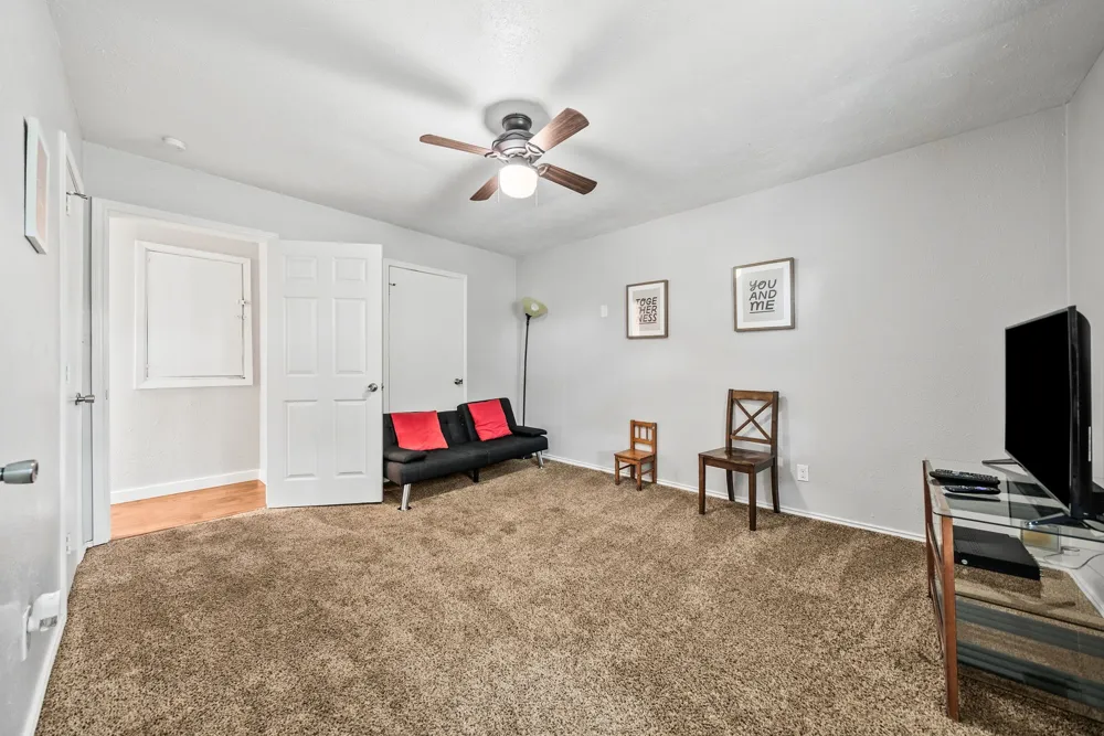 2807 Cain Boulevard Dallas, TX 75211
