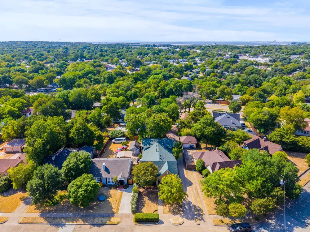 2807 Cain Boulevard Dallas, TX 75211