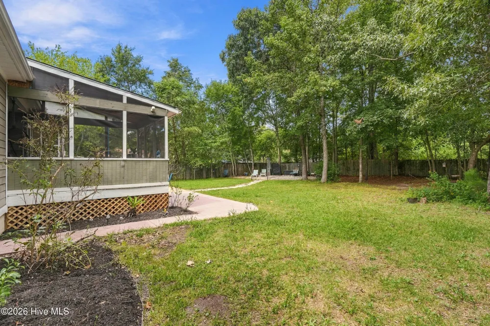 306 Kemper Road Hampstead, NC 28443