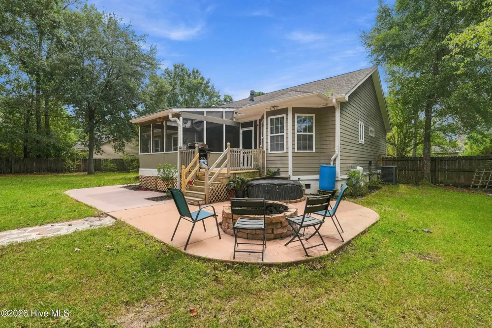 306 Kemper Road Hampstead, NC 28443