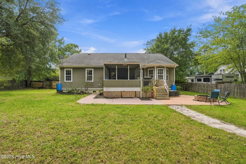 306 Kemper Road Hampstead, NC 28443