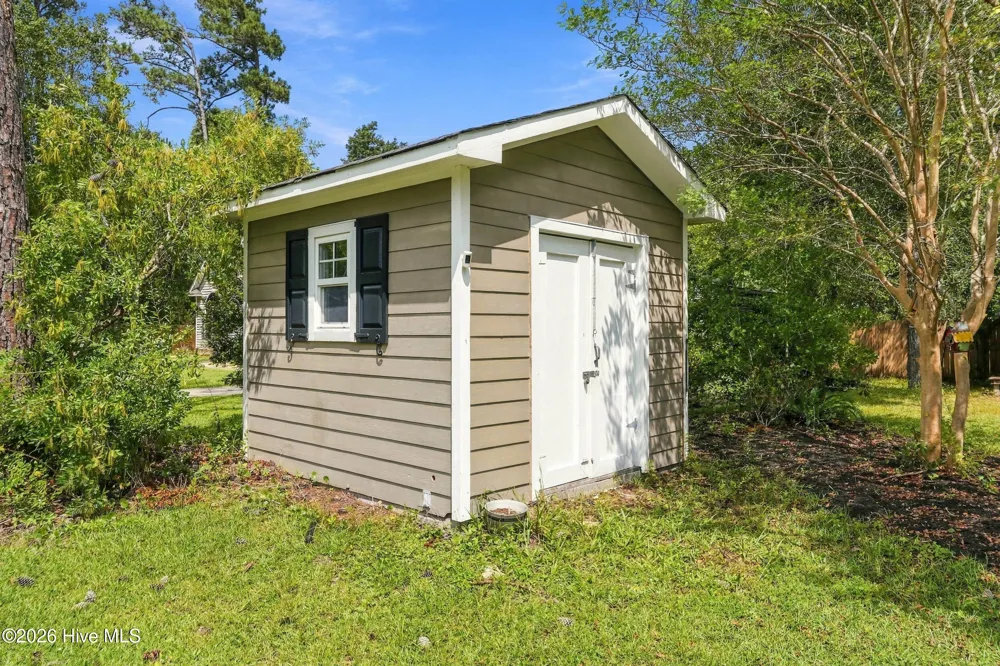 306 Kemper Road Hampstead, NC 28443