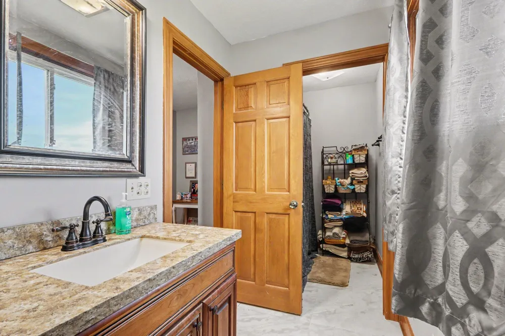 35545 County Road 669 Decatur, MI 49045