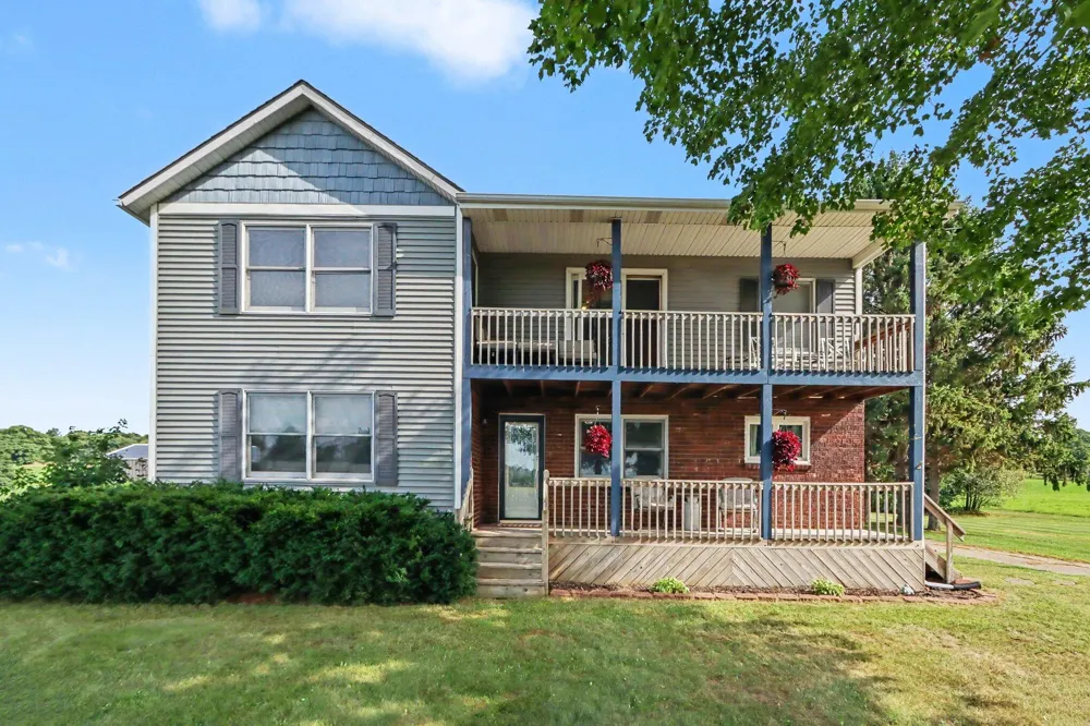 35545 County Road 669 Decatur, MI 49045
