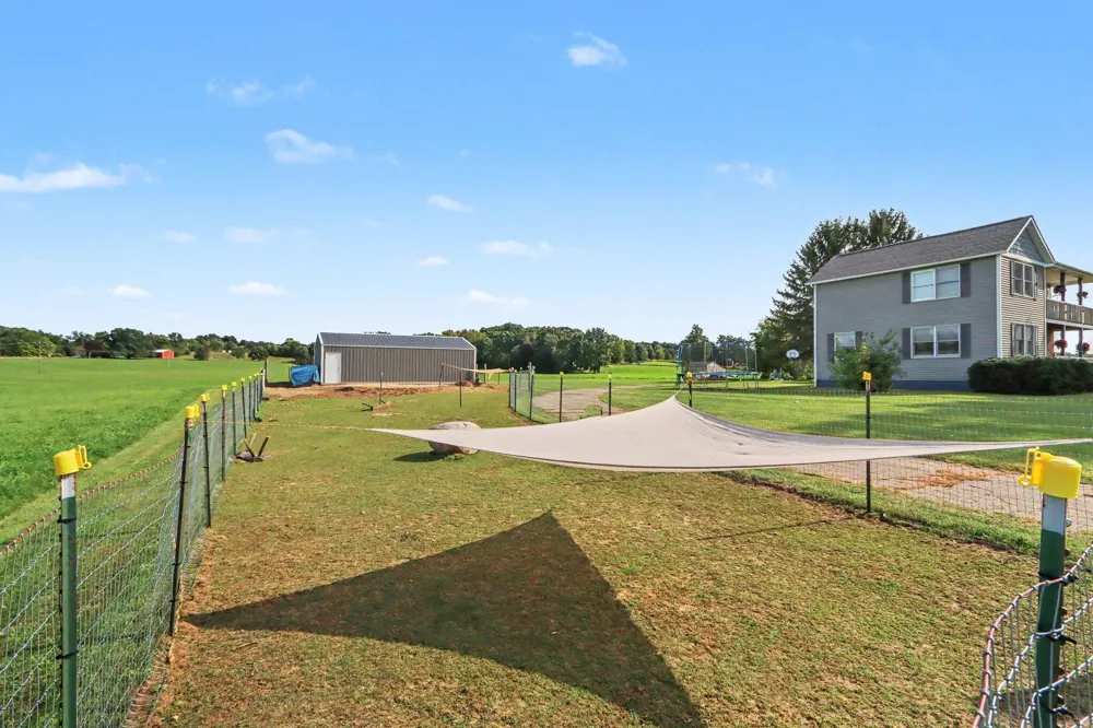 35545 County Road 669 Decatur, MI 49045
