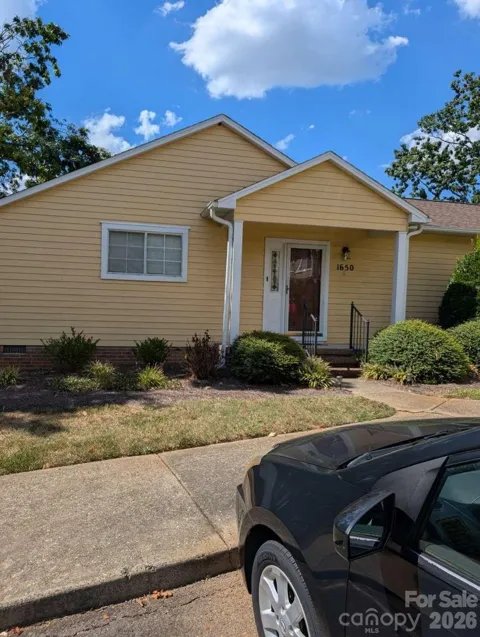1650 Robins Nest Court #A