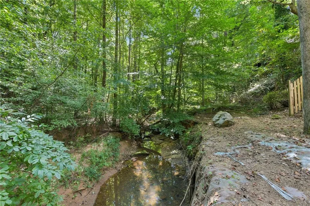 2890 Northcliff Drive Suwanee, GA 30024
