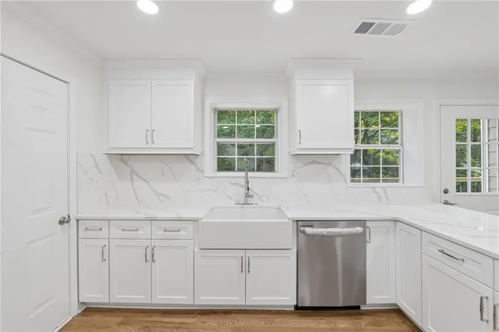 2890 Northcliff Drive Suwanee, GA 30024
