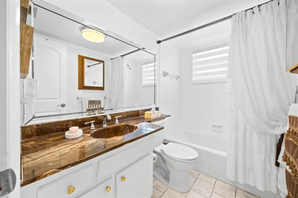 4000 NW 44th Avenue #315 Lauderdale Lakes, FL 33319
