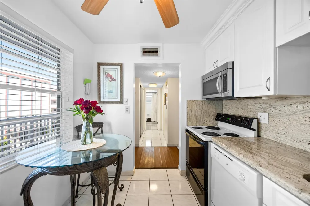 4000 NW 44th Avenue #315 Lauderdale Lakes, FL 33319