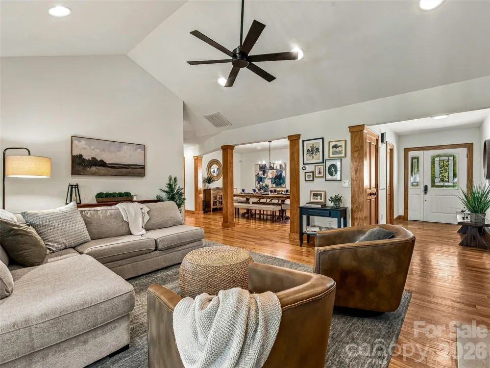 56 Devonshire Drive Mills River, NC 28759