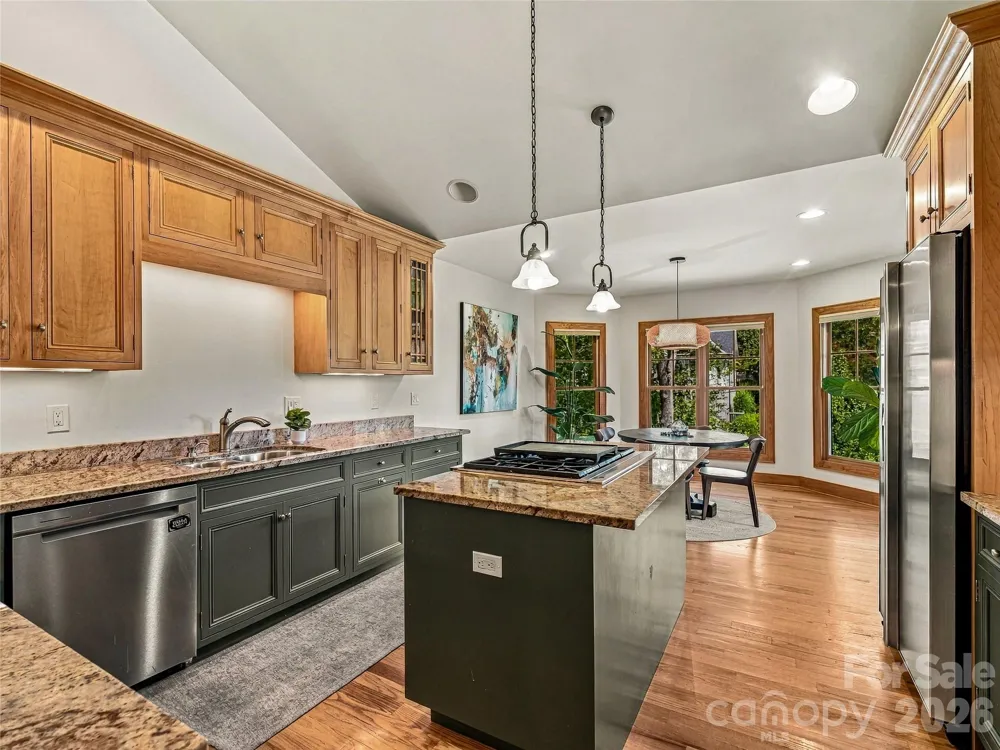 56 Devonshire Drive Mills River, NC 28759