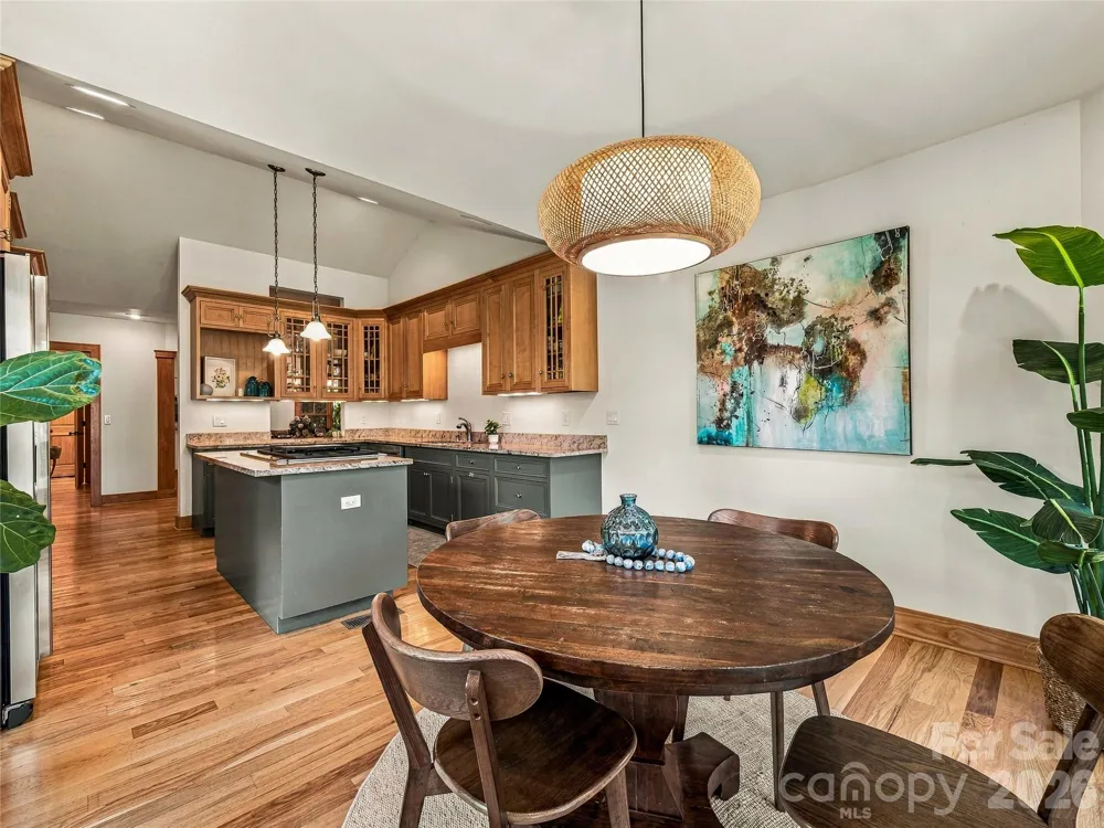 56 Devonshire Drive Mills River, NC 28759