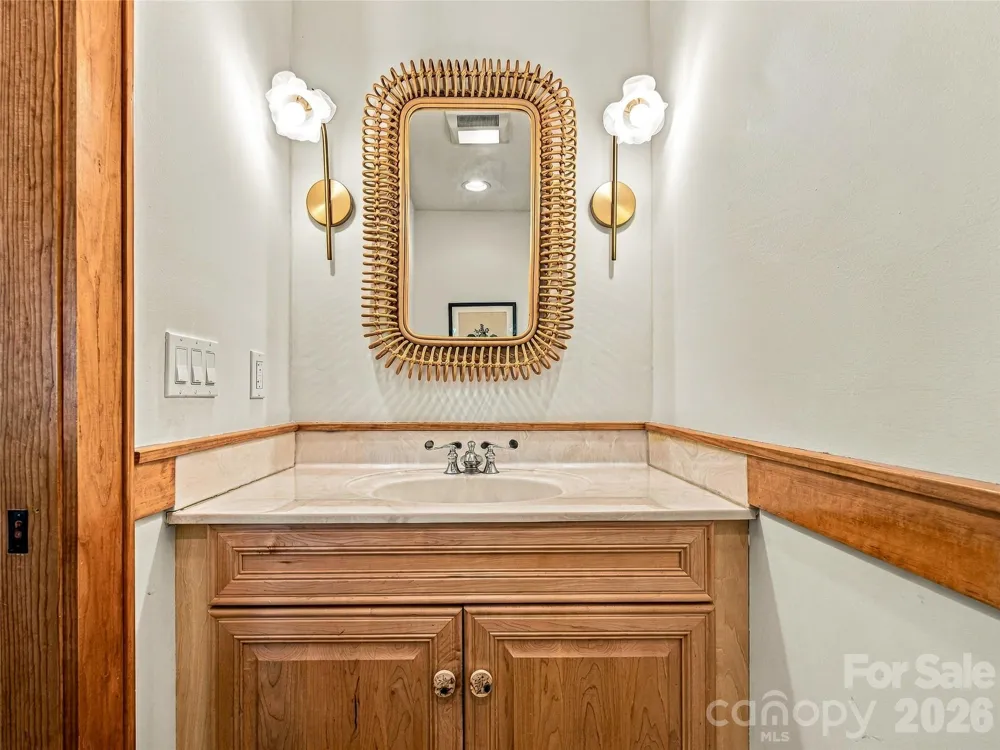 56 Devonshire Drive Mills River, NC 28759