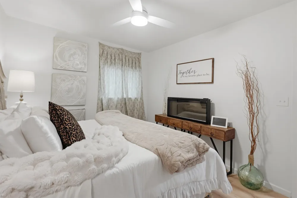 803 W Bluff Street Granbury, TX 76048