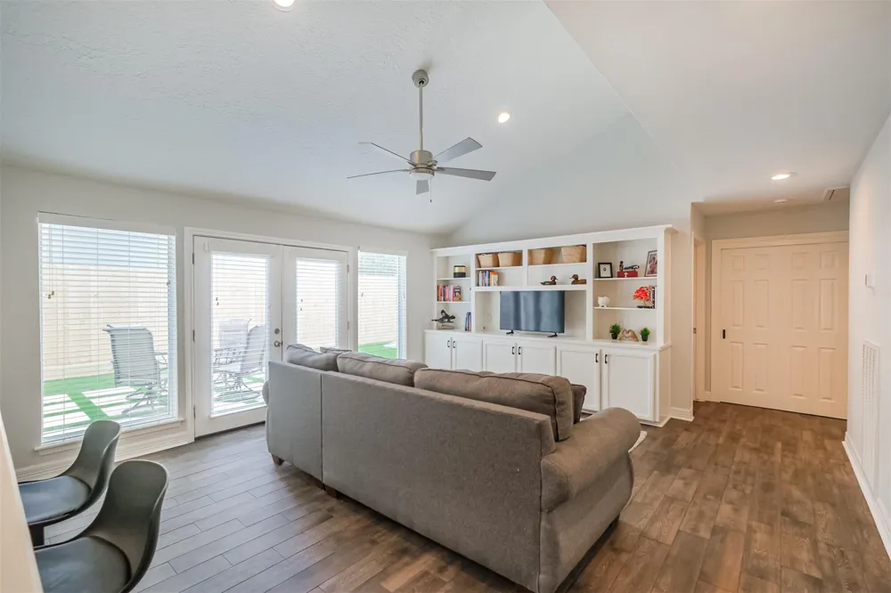13919 Swiss Hill Drive Houston, TX 77077