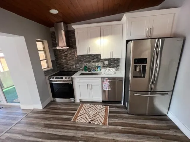 1609 SW 14TH STREET Fort Lauderdale, FL 33312