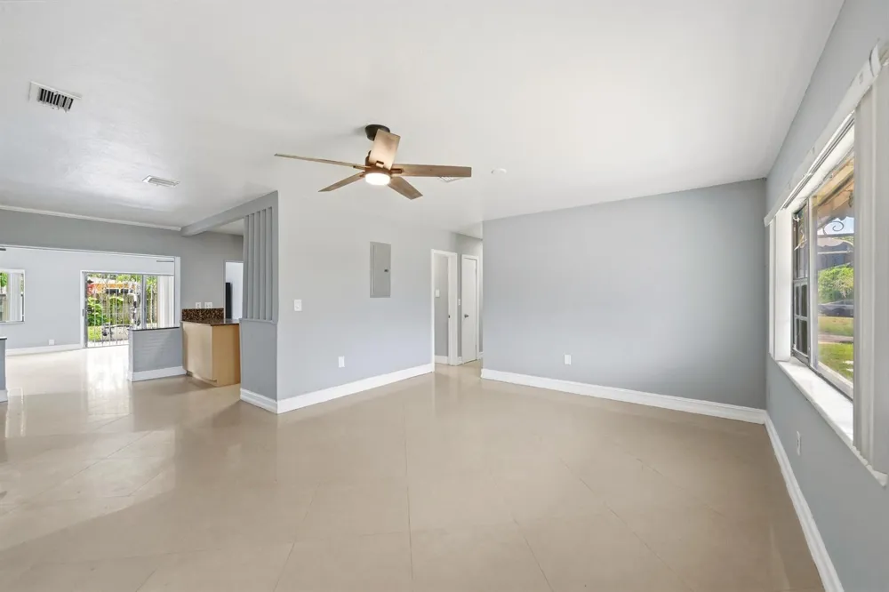 740 E EVANSTON CIRCLE Fort Lauderdale, FL 33312