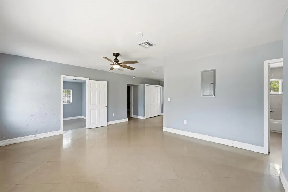 740 E EVANSTON CIRCLE Fort Lauderdale, FL 33312