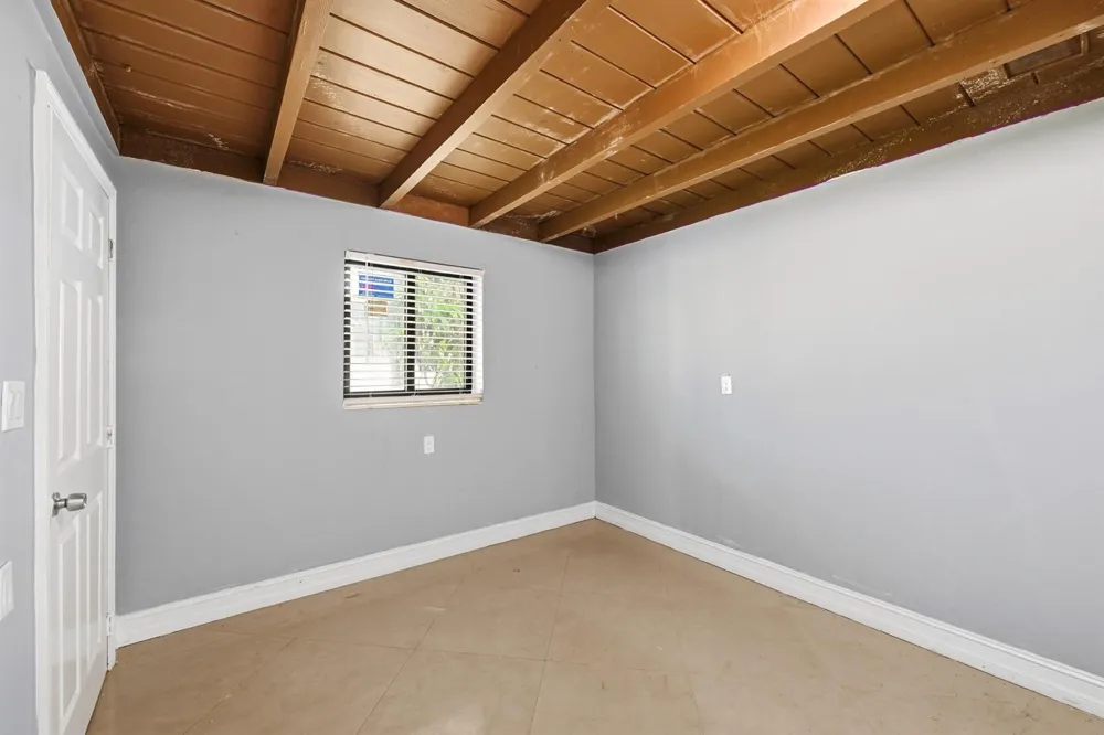 740 E EVANSTON CIRCLE Fort Lauderdale, FL 33312