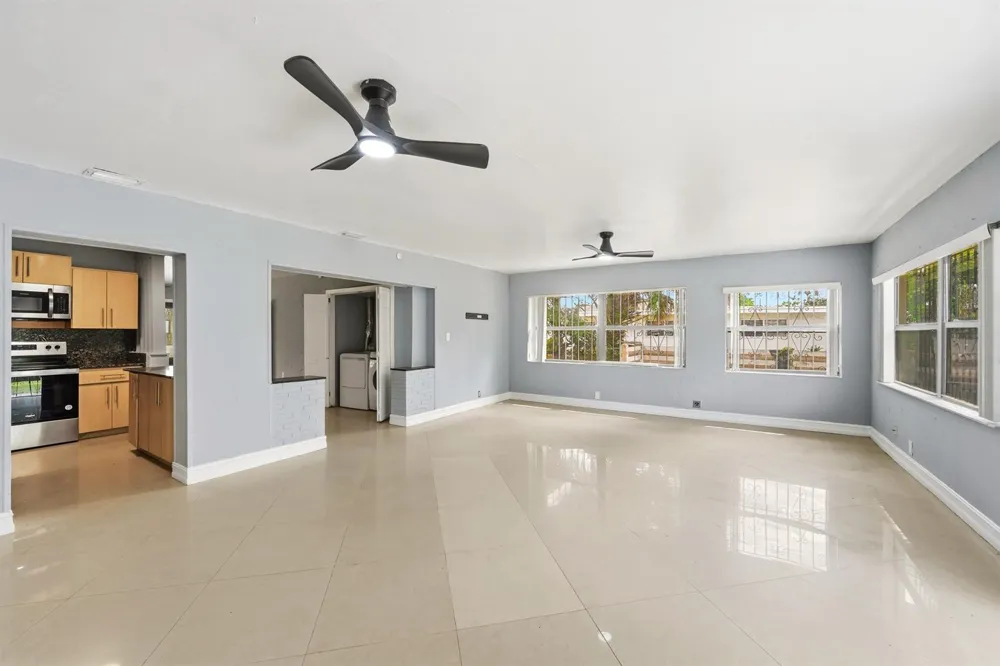 740 E EVANSTON CIRCLE Fort Lauderdale, FL 33312