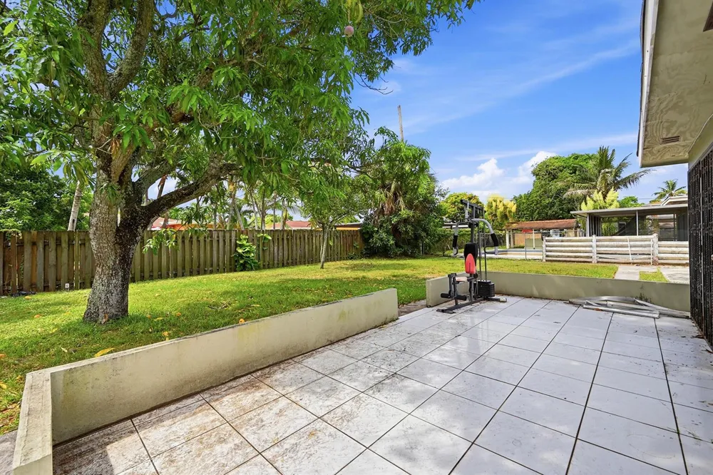 740 E EVANSTON CIRCLE Fort Lauderdale, FL 33312