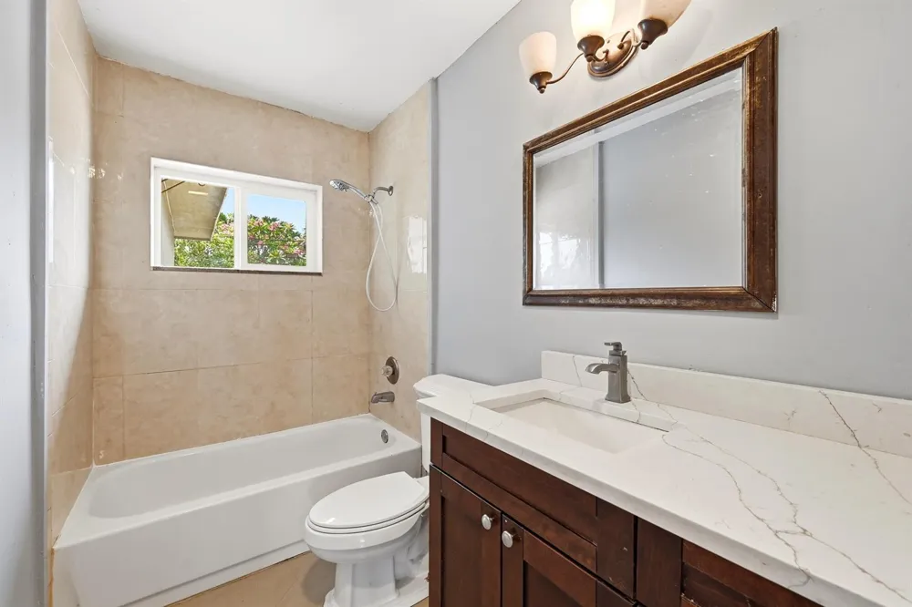 740 E EVANSTON CIRCLE Fort Lauderdale, FL 33312