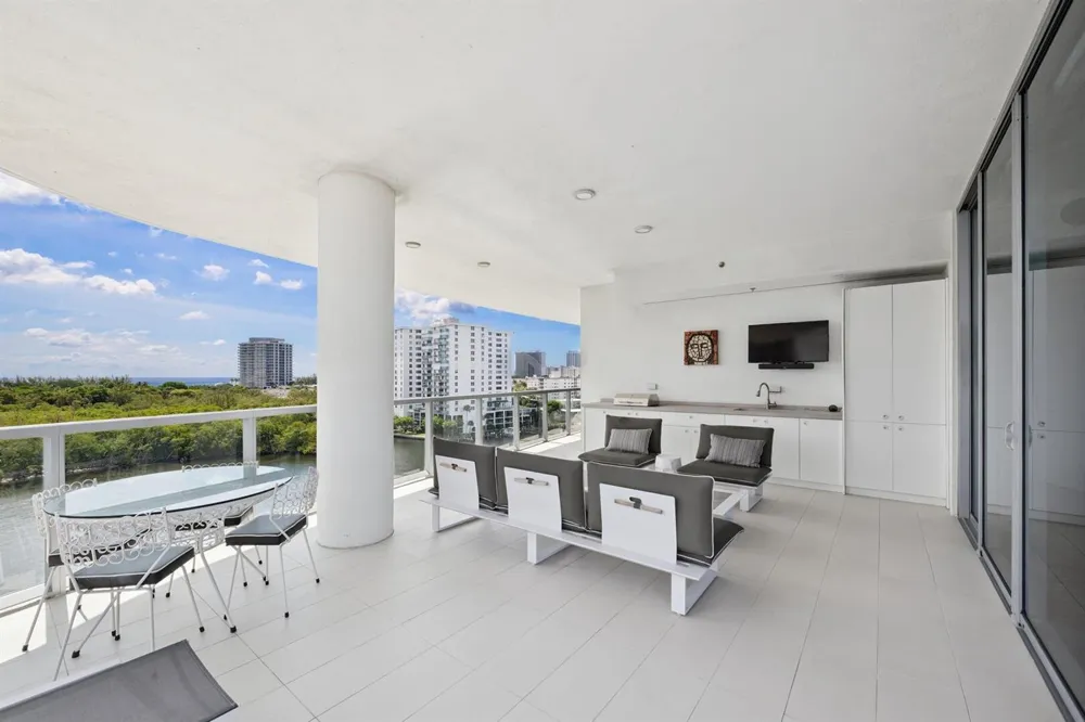920 Intracoastal Drive #801 Fort Lauderdale, FL 33304