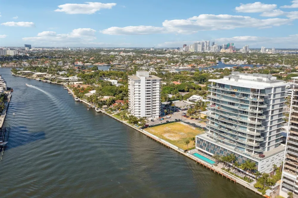 920 Intracoastal Drive #801 Fort Lauderdale, FL 33304