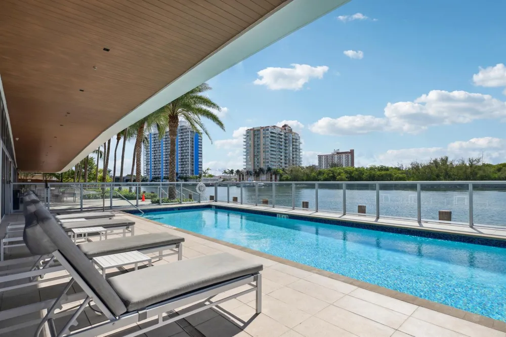 920 Intracoastal Drive #801 Fort Lauderdale, FL 33304