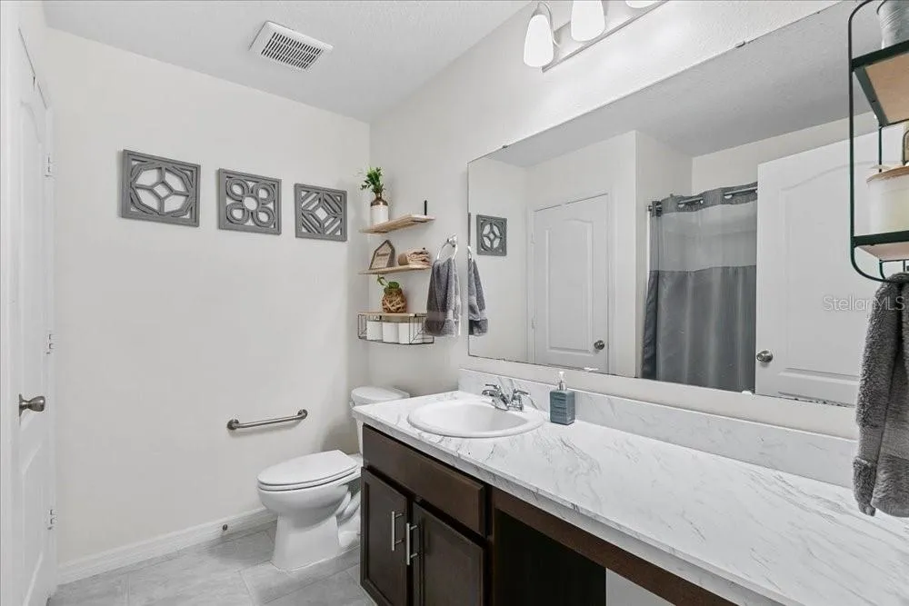 1409 MATTIE POINTE LANE Auburndale, FL 33823