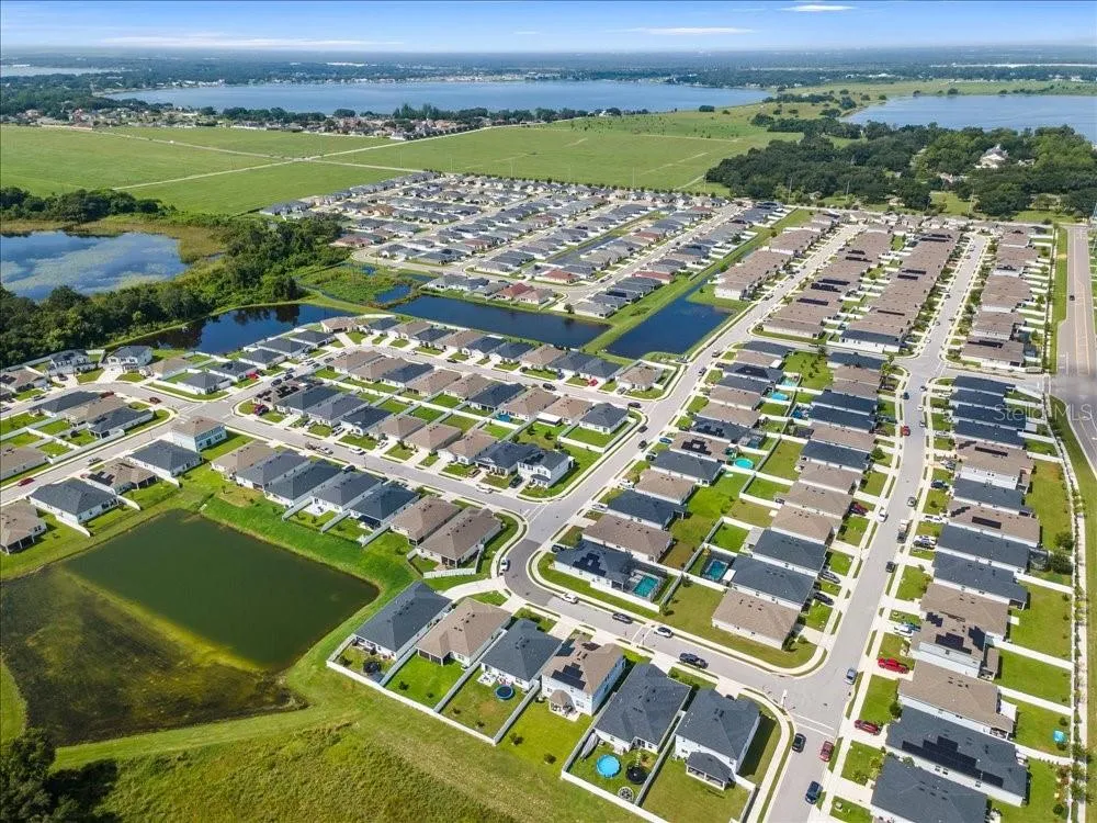 1409 MATTIE POINTE LANE Auburndale, FL 33823