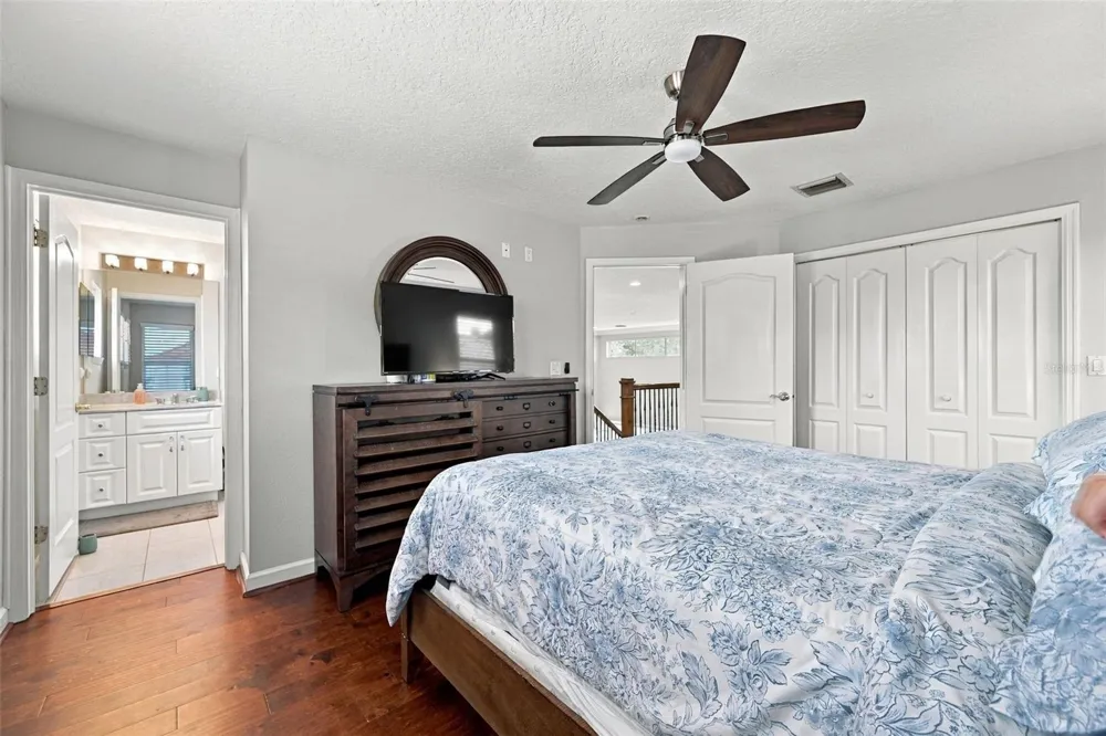 9871 SAGO POINT DRIVE Seminole, FL 33777