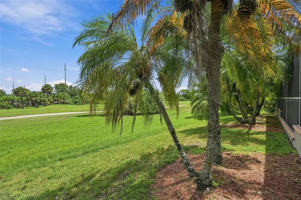 9871 SAGO POINT DRIVE Seminole, FL 33777
