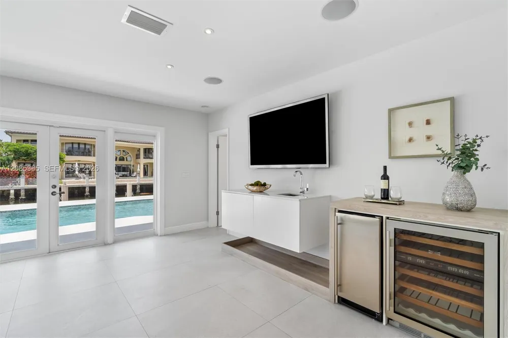 3061 NE 39th St Fort Lauderdale, FL 33308