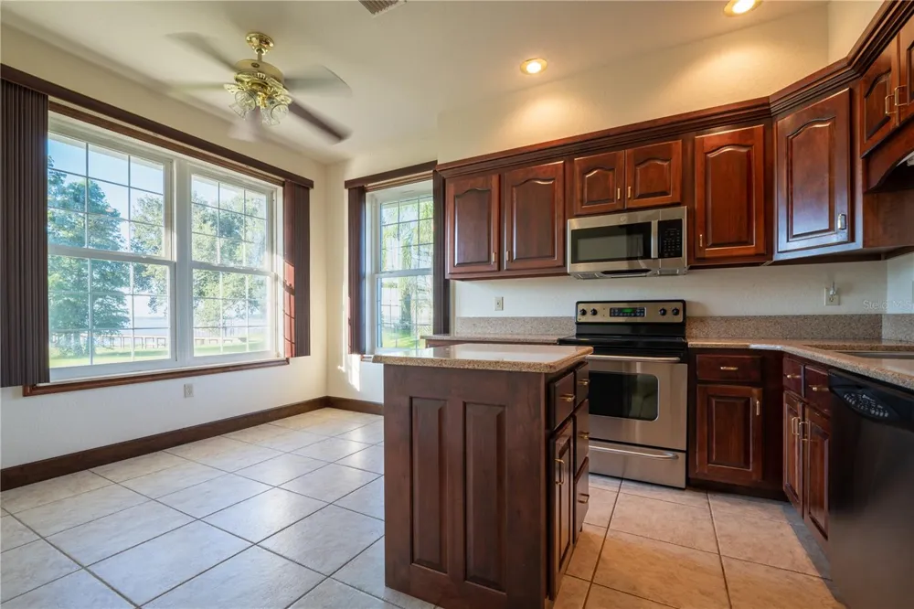 7884 LAKE BUFFUM SHORES ROAD Fort Meade, FL 33841