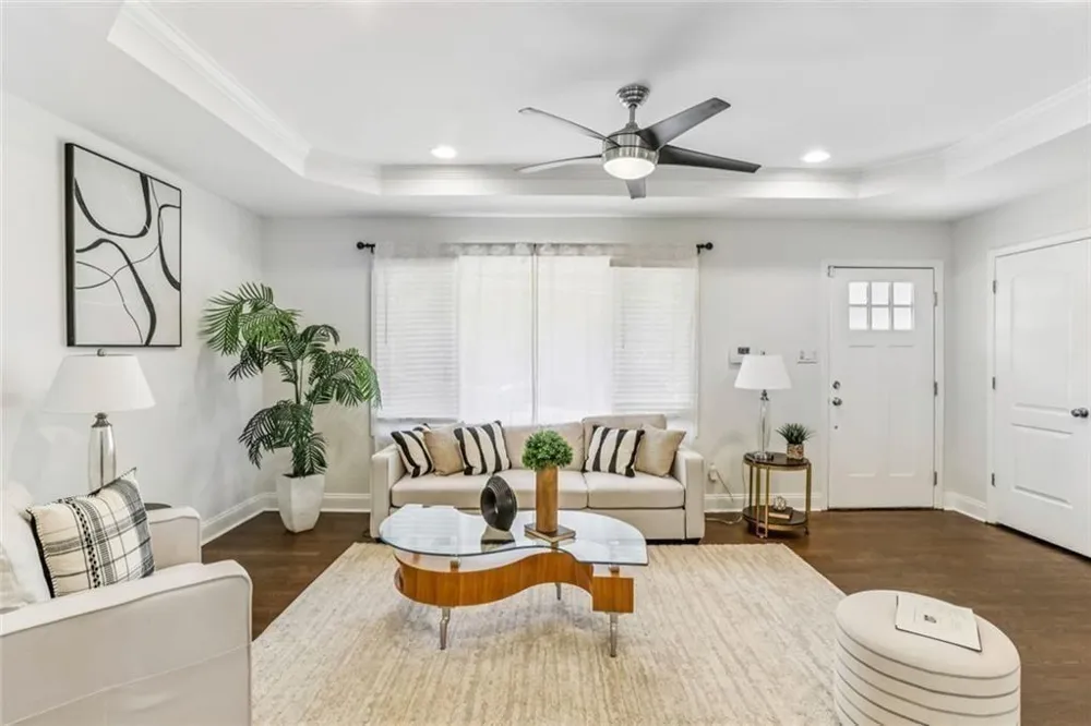 1888 La Mesa Decatur, GA 30032