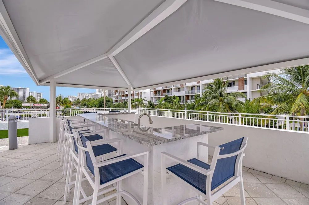 3015 Ocean Boulevard #17B Fort Lauderdale, FL 33308