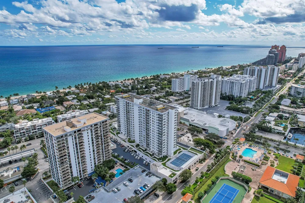 3015 Ocean Boulevard #17B Fort Lauderdale, FL 33308