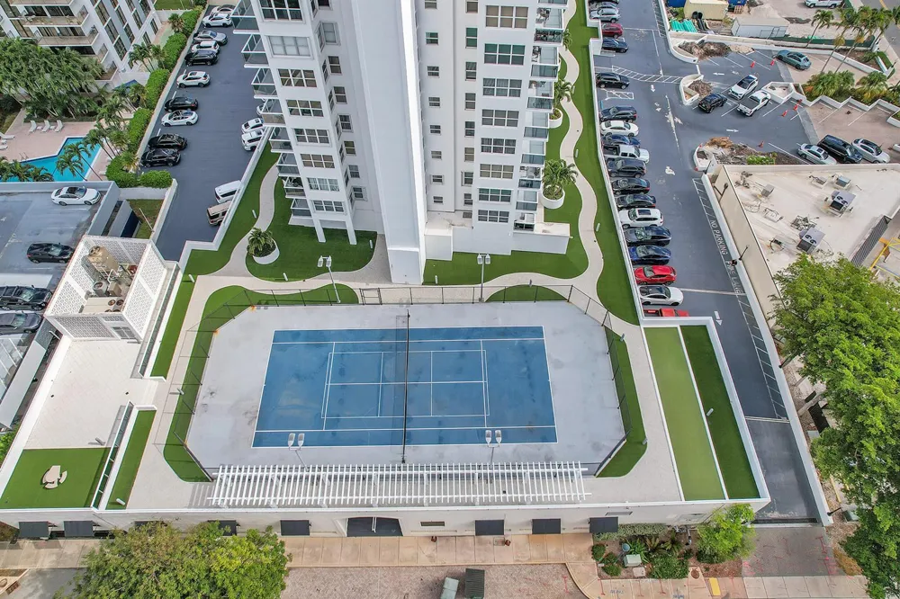 3015 Ocean Boulevard #17B Fort Lauderdale, FL 33308