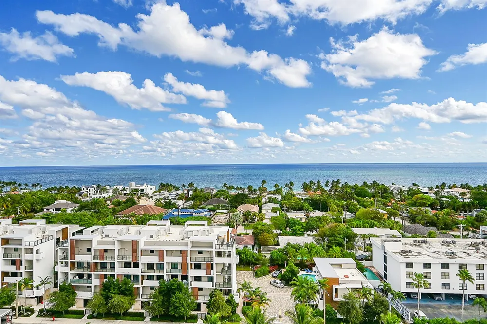 3015 Ocean Boulevard #17B Fort Lauderdale, FL 33308