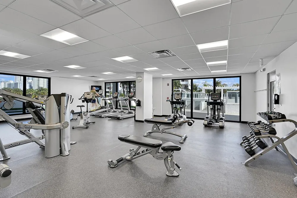 3015 Ocean Boulevard #17B Fort Lauderdale, FL 33308