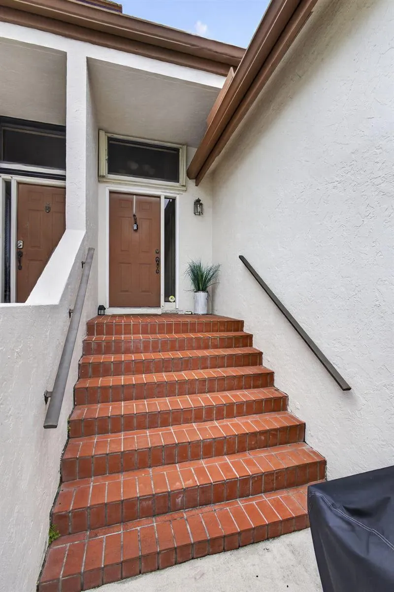 12644 Shoreline Drive #8F Wellington, FL 33414