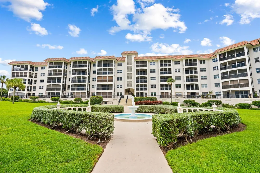 2871 OCEAN BOULEVARD #D210 Boca Raton, FL 33431