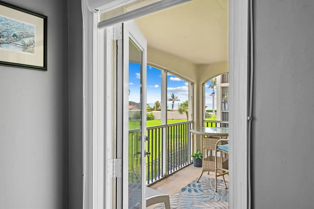 2871 OCEAN BOULEVARD #D210 Boca Raton, FL 33431