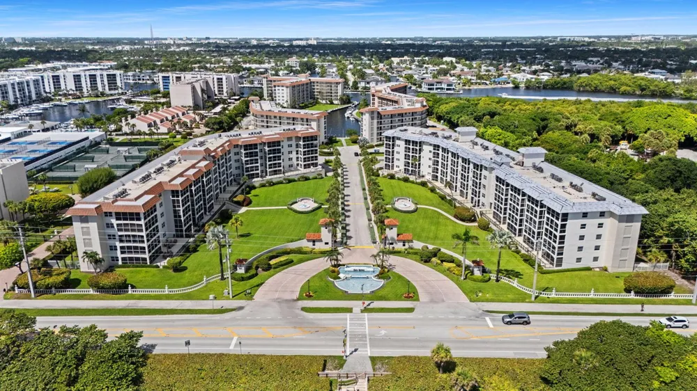 2871 OCEAN BOULEVARD #D210 Boca Raton, FL 33431