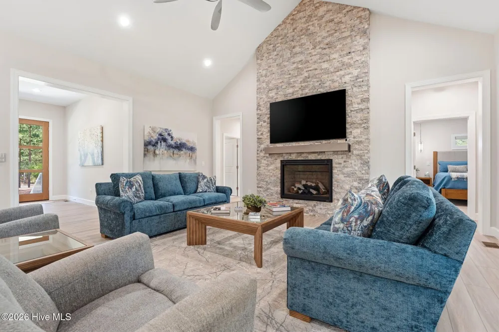 16 Middlebury Road Pinehurst, NC 28374