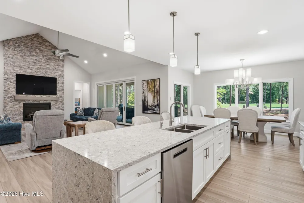 16 Middlebury Road Pinehurst, NC 28374