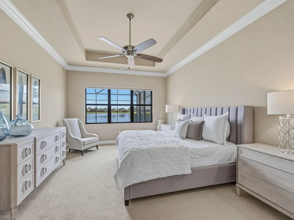 2871 Cinnamon Bay Circle Naples, FL 34119