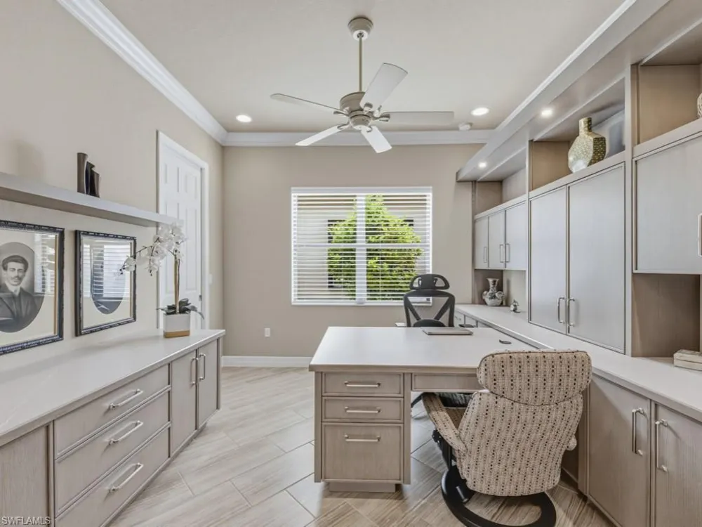 2871 Cinnamon Bay Circle Naples, FL 34119